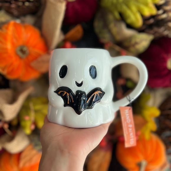 TJMaxx Other - ✨NEW👻Halloween Ghost mug holding bat🦇
